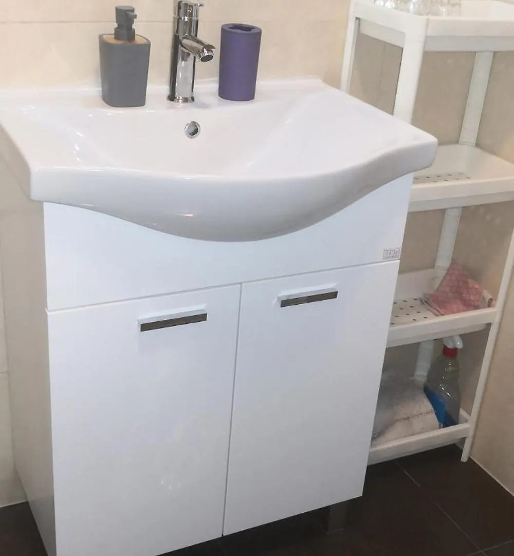 Petra Apartment Vrsi
