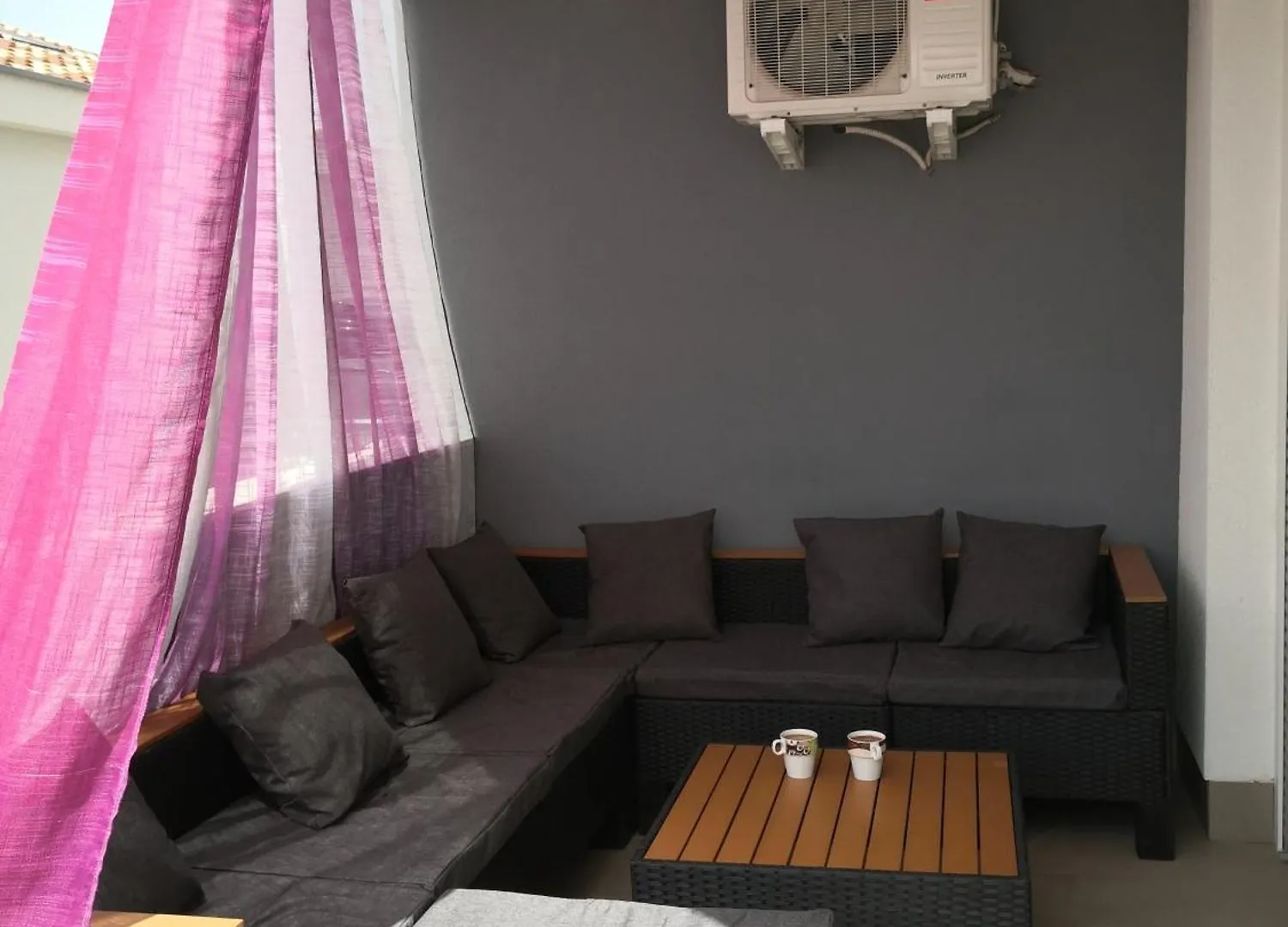 Petra Apartment Vrsi